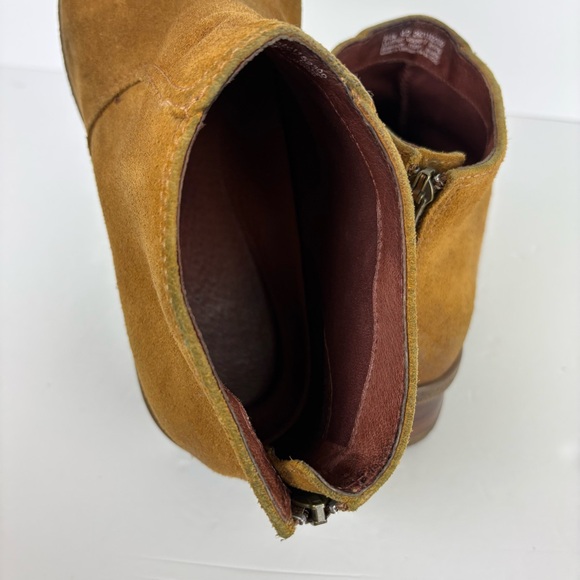 Dansko Becky Suede Leather Waterproof Comfort Booties in Tan